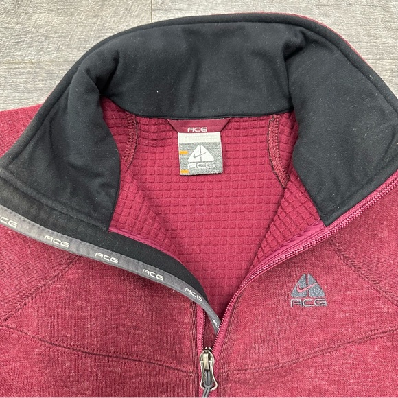 Nike ACG Y2K Women’s Burgundy Full Zip Fleece Jacket Size Medium - Picture 5 of 10